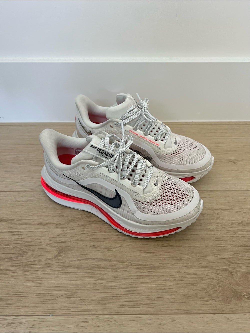 Nike Pegasus Premium Road Running Shoes Size 7 Womens 5.5 Mens